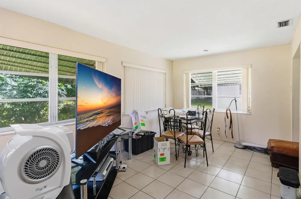 4818 NW 58TH STREET Tamarac, FL 33319