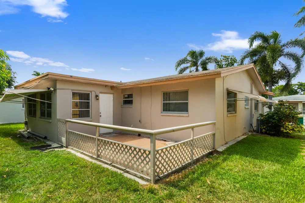 4818 NW 58TH STREET Tamarac, FL 33319