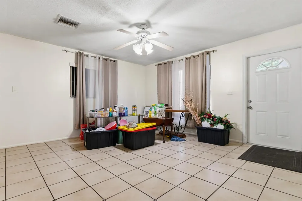 4818 NW 58TH STREET Tamarac, FL 33319