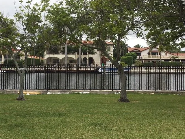 501 Three Islands Blvd #209 Hallandale Beach, FL 33009