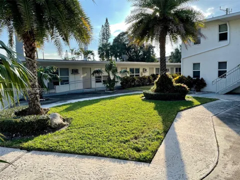 1077 SE 22nd Ave #N8