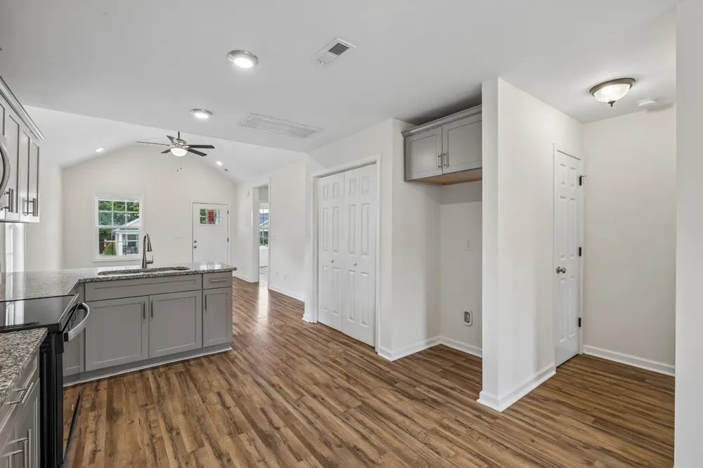117 21st Ave W Springfield, TN 37172