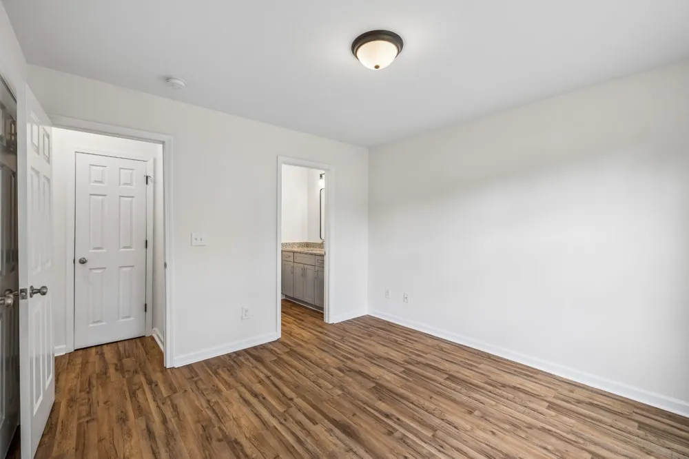 117 21st Ave W Springfield, TN 37172