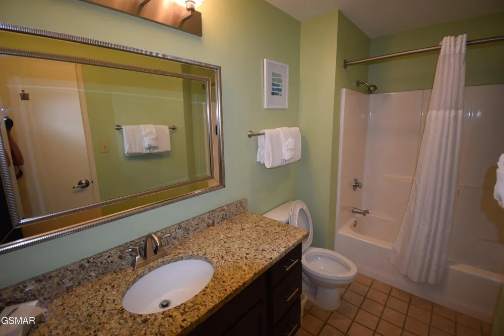 225 Collier Drive #UNIT 1516 Sevierville, TN 37862