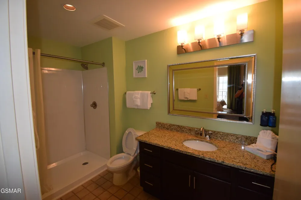 225 Collier Drive #UNIT 1516 Sevierville, TN 37862