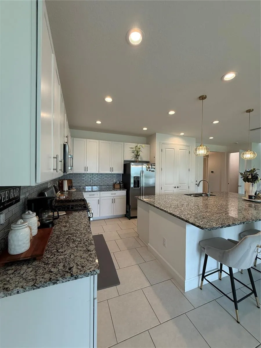 3294 WOODLAND BROOK WAY Wesley Chapel, FL 33543