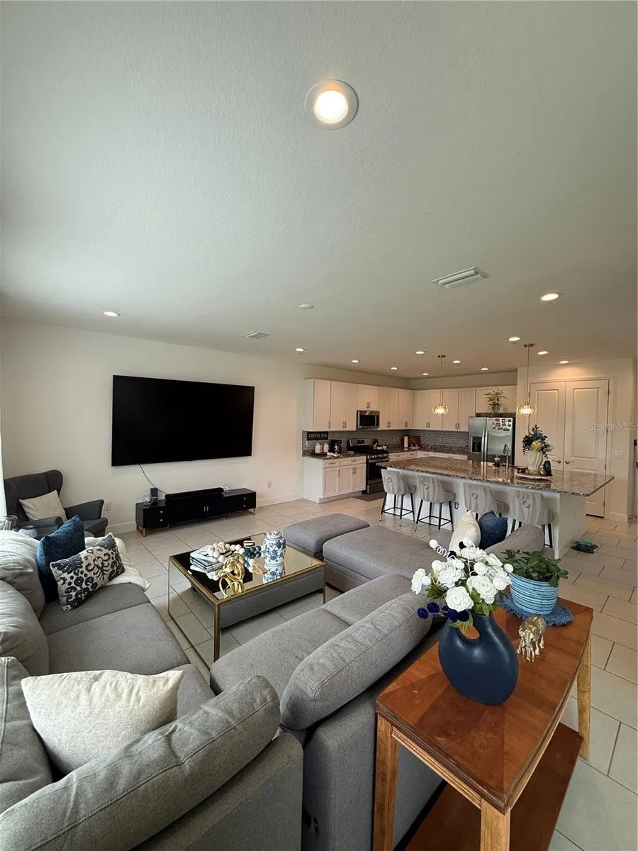3294 WOODLAND BROOK WAY Wesley Chapel, FL 33543