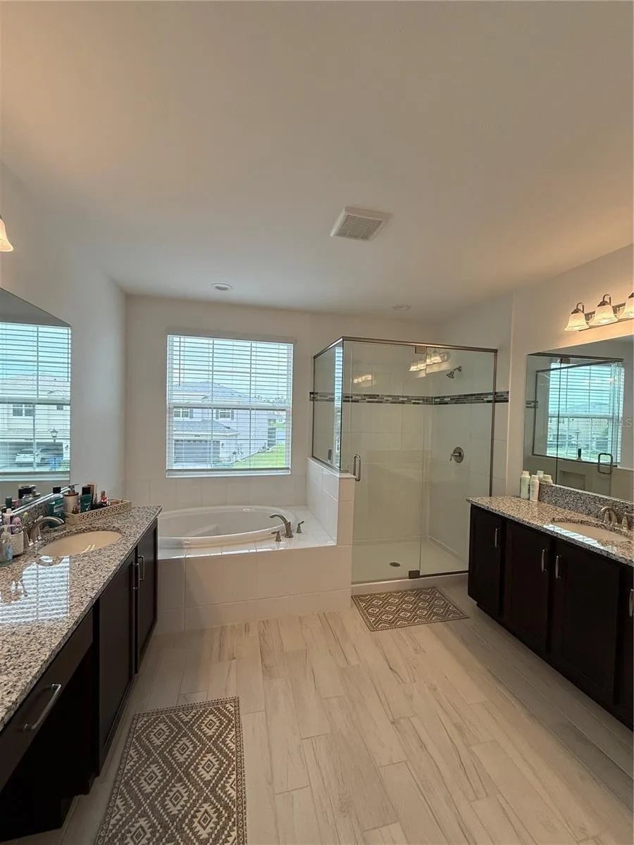 3294 WOODLAND BROOK WAY Wesley Chapel, FL 33543