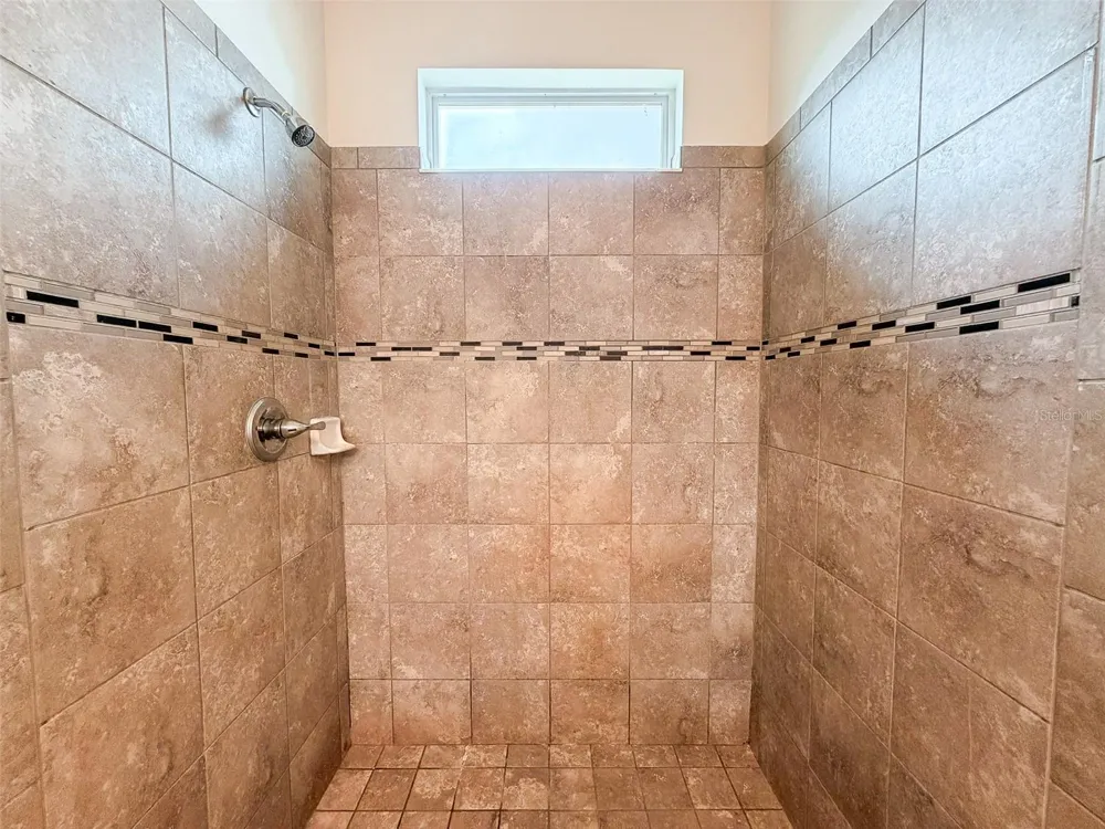 908 GLAZEBROOK LOOP Orange City, FL 32763