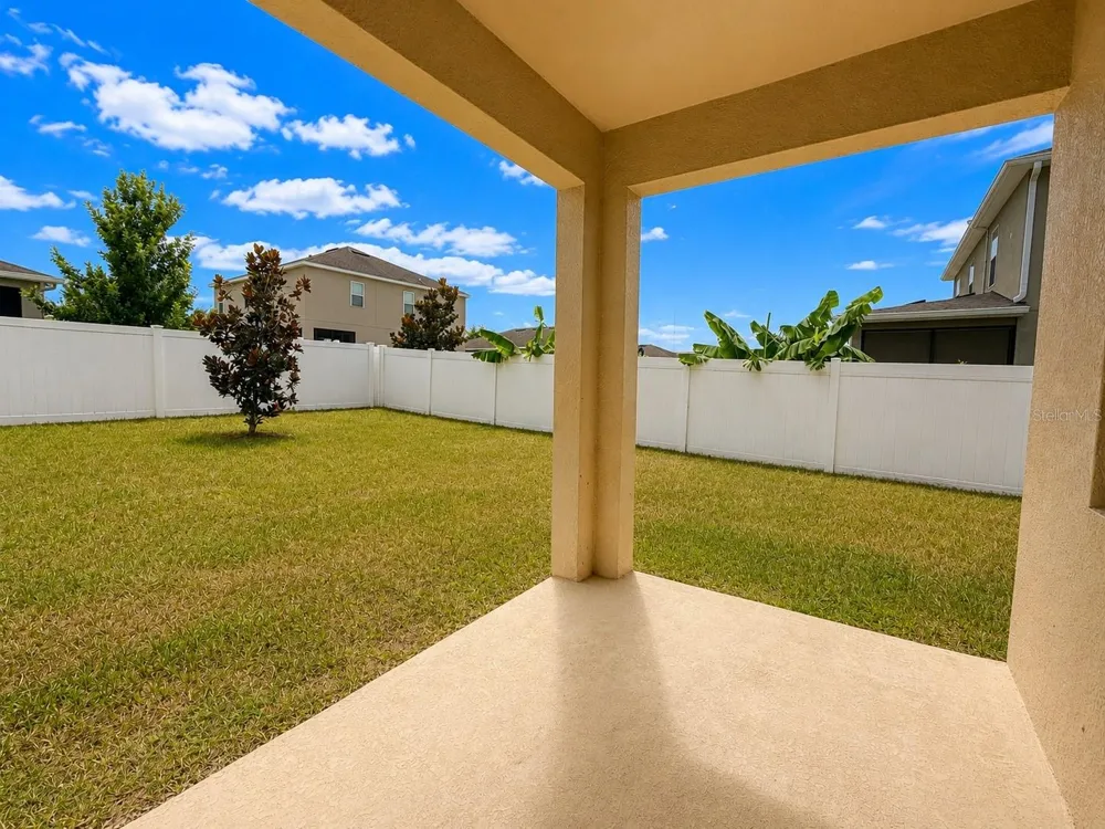 908 GLAZEBROOK LOOP Orange City, FL 32763
