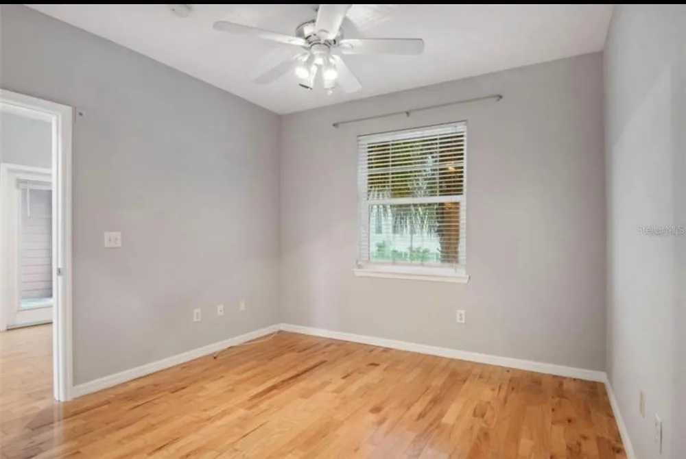 1810 E PALM AVENUE #1205 Tampa, FL 33605