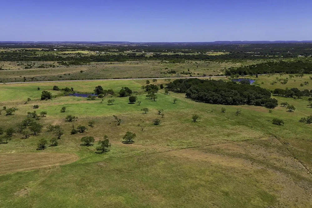 COUNTY RD 2200 Lampasas, TX 76550