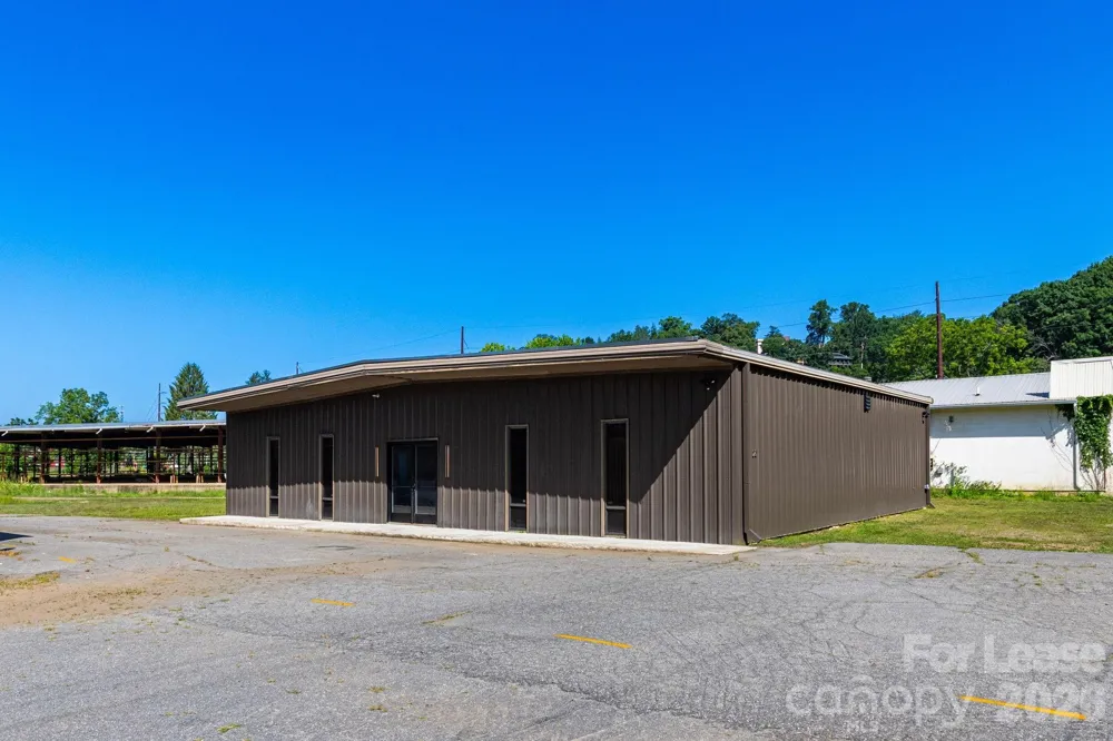 22 Stoner Road Asheville, NC 28803
