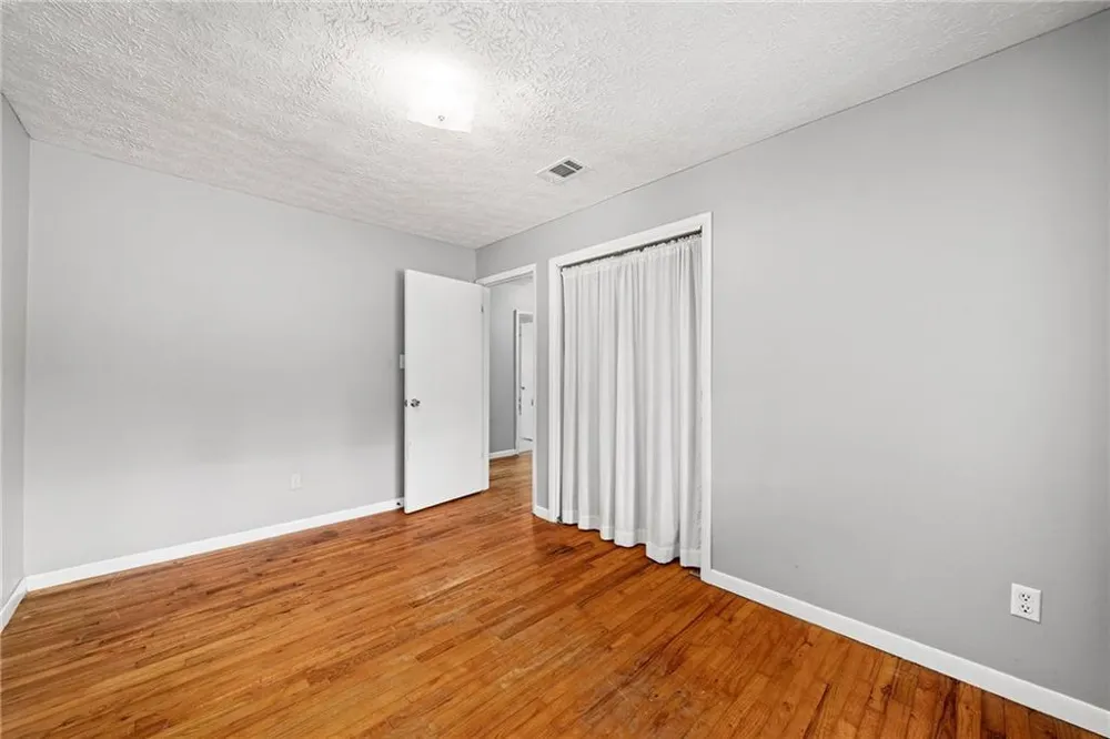 16685 Hopewell Road Milton, GA 30004