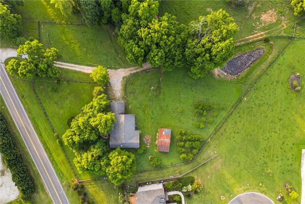 16685 Hopewell Road Milton, GA 30004