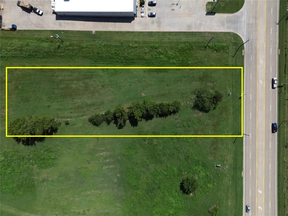 1677 S 3RD STREET Mabank, TX 75147