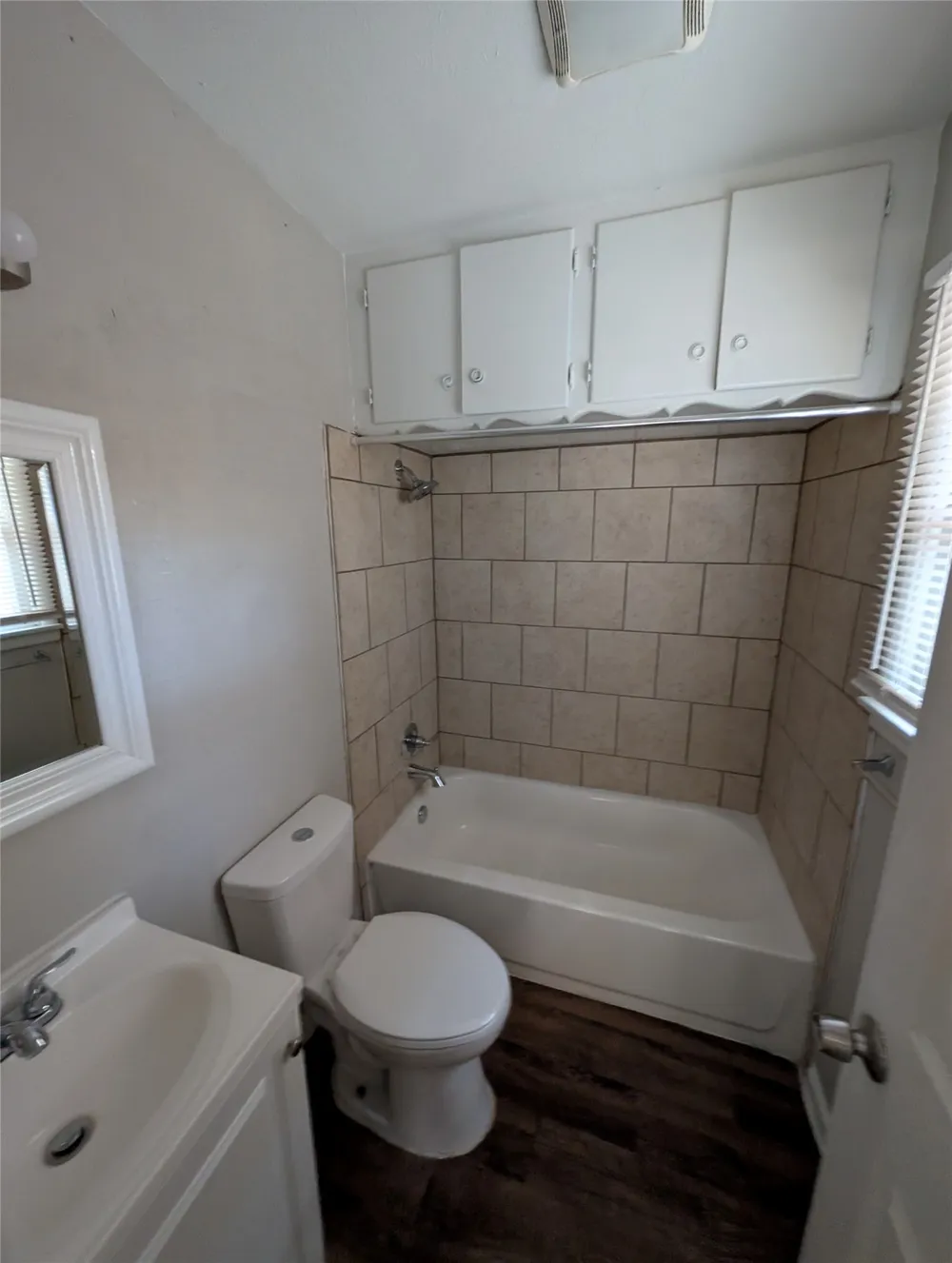 512 Judd White Settlement, TX 76108