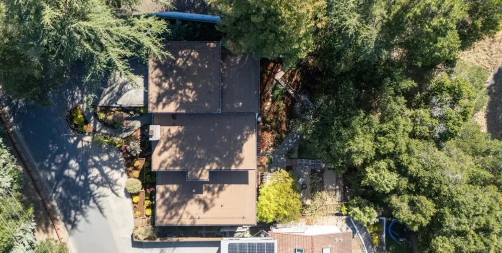 76 Coronado Avenue San Carlos, CA 94070