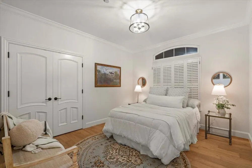1750 Vista Del Sur Gilroy, CA 95020