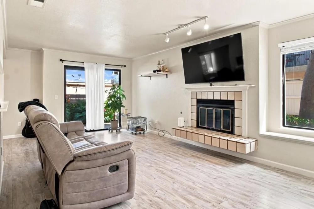 2448 Main Street #B Salinas, CA 93906