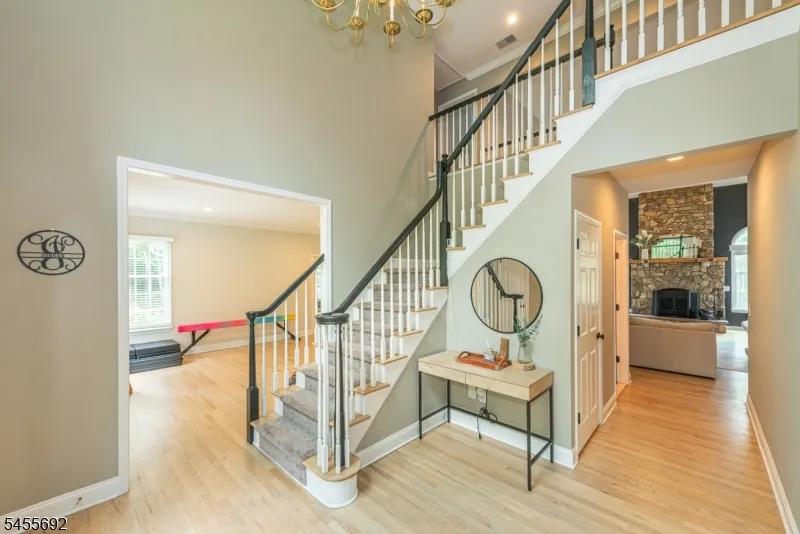 18 Stoneybrook Road Washington, NJ 07853