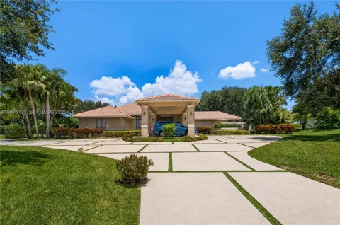 2725 Hunter Rd