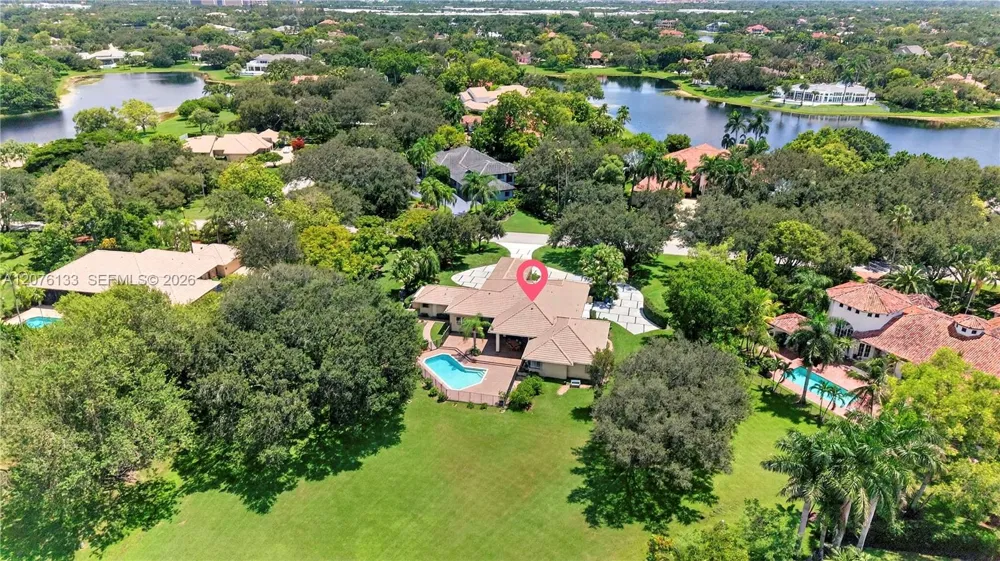 2725 Hunter Rd Weston, FL 33331