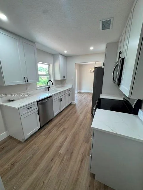 5701 Myrtle Dr Fort Pierce, FL 34982