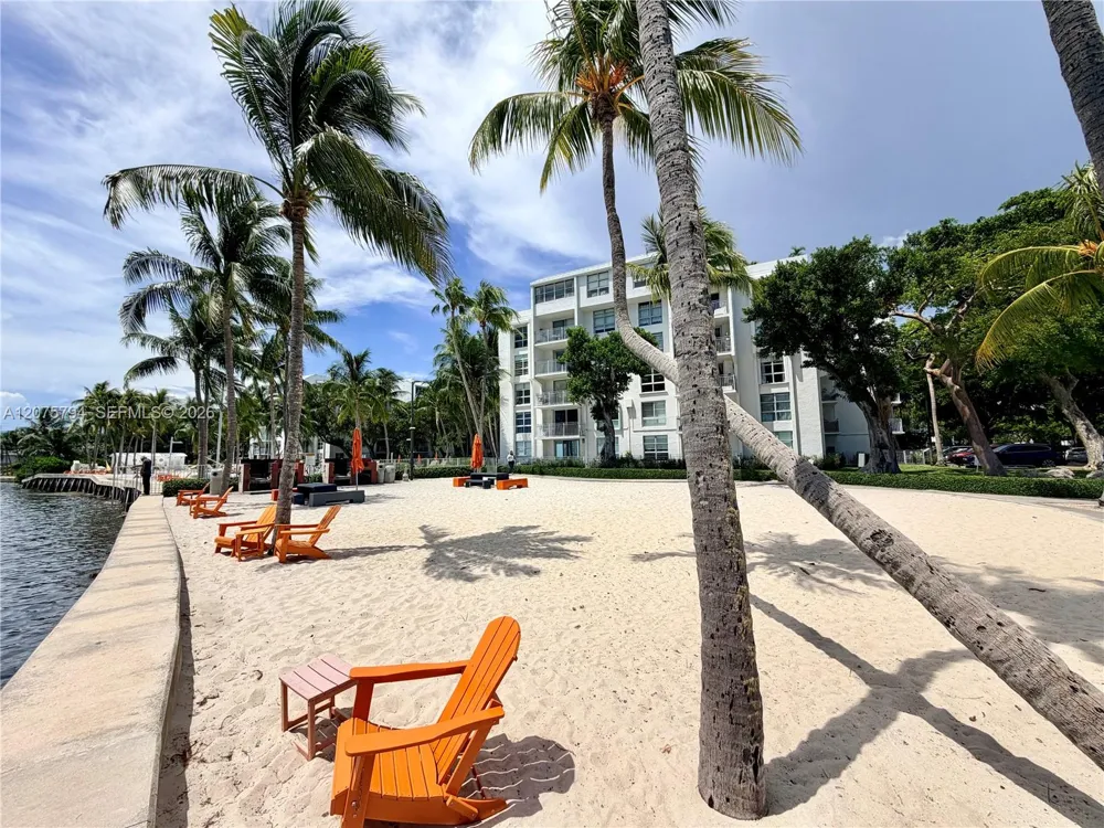 700 NE 63rd St #D201 Miami, FL 33138