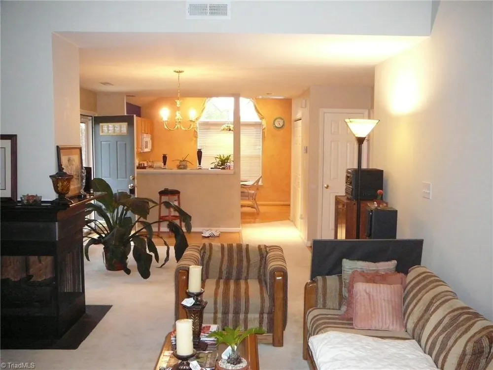 6511 Bellcross Trail Whitsett, NC 27377