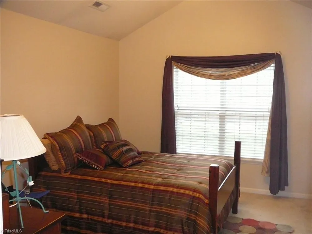 6511 Bellcross Trail Whitsett, NC 27377