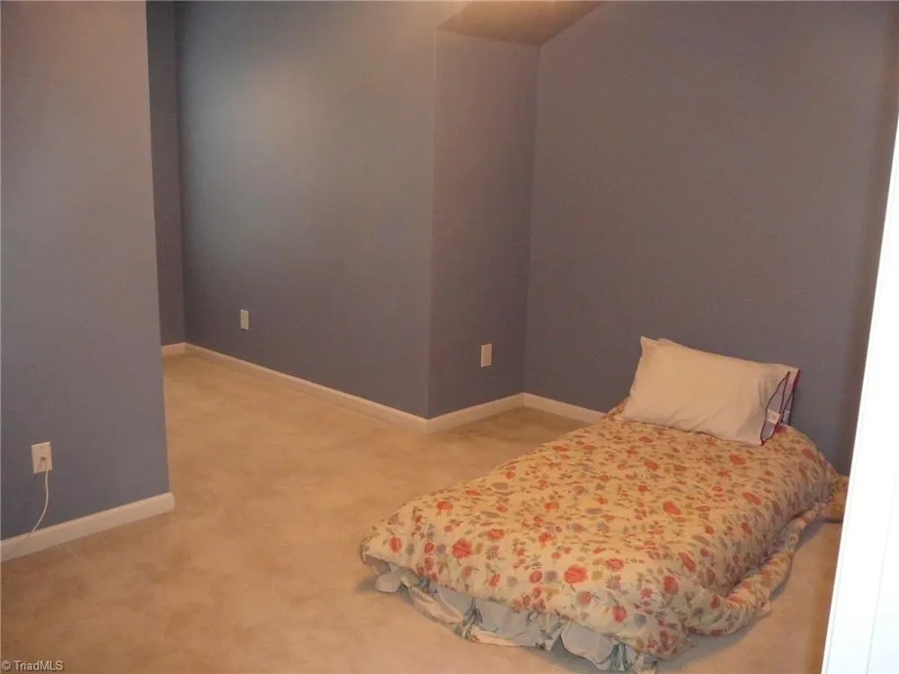 6511 Bellcross Trail Whitsett, NC 27377
