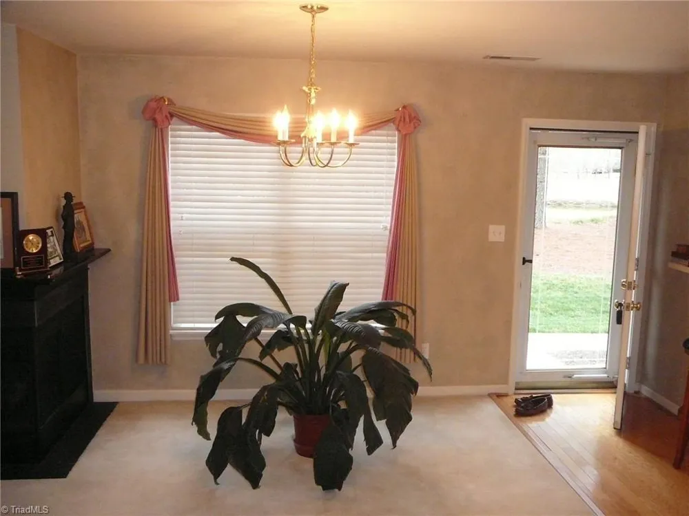 6511 Bellcross Trail Whitsett, NC 27377