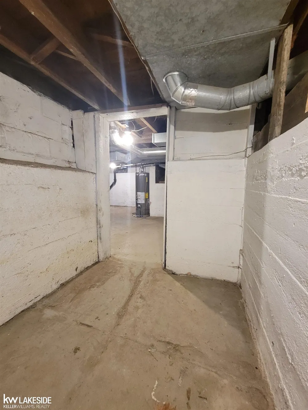 130 Meadle Street Mt Clemens City, MI 48083