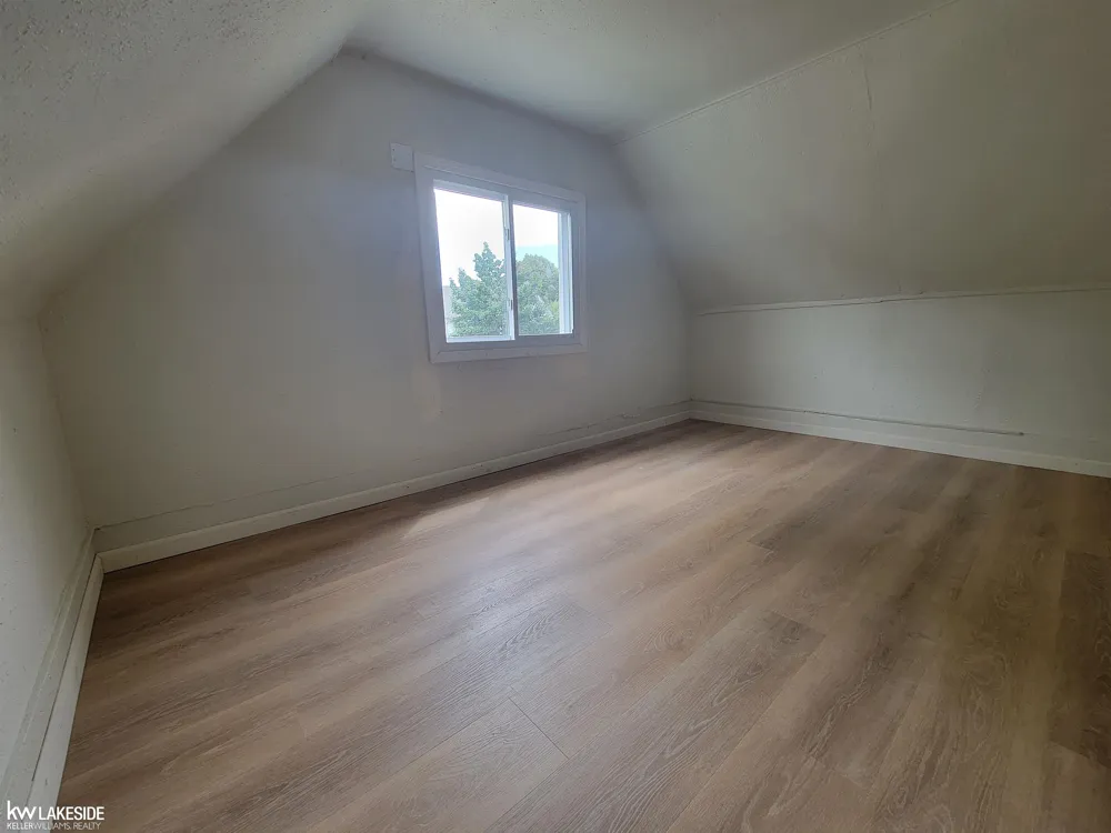 130 Meadle Street Mt Clemens City, MI 48083