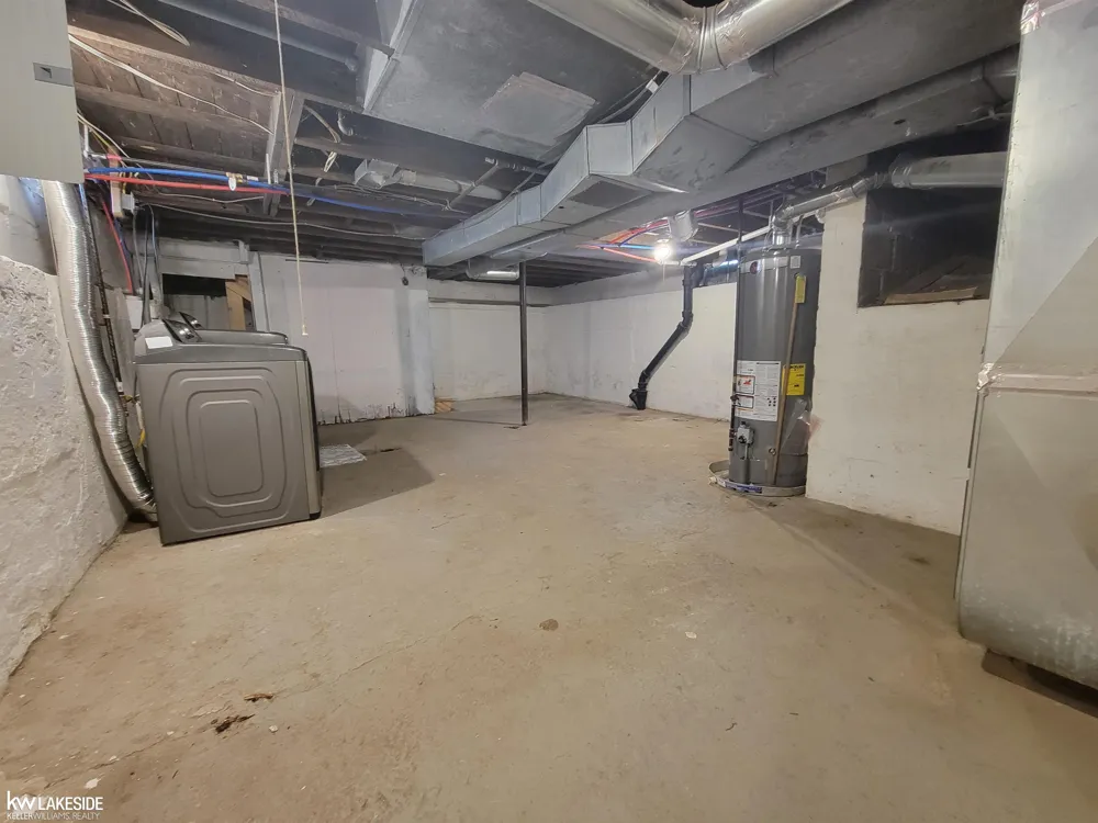 130 Meadle Street Mt Clemens City, MI 48083