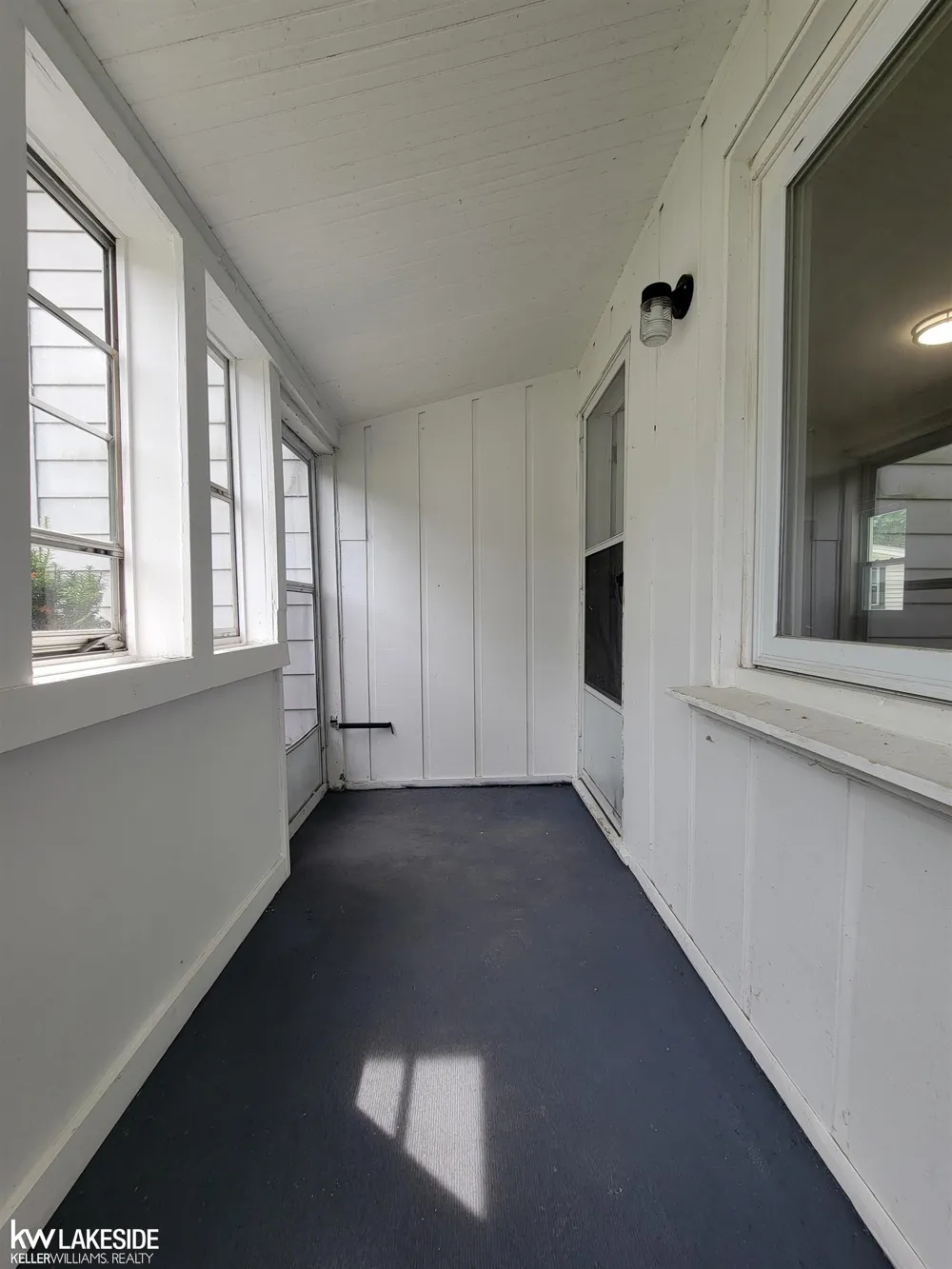130 Meadle Street Mt Clemens City, MI 48083