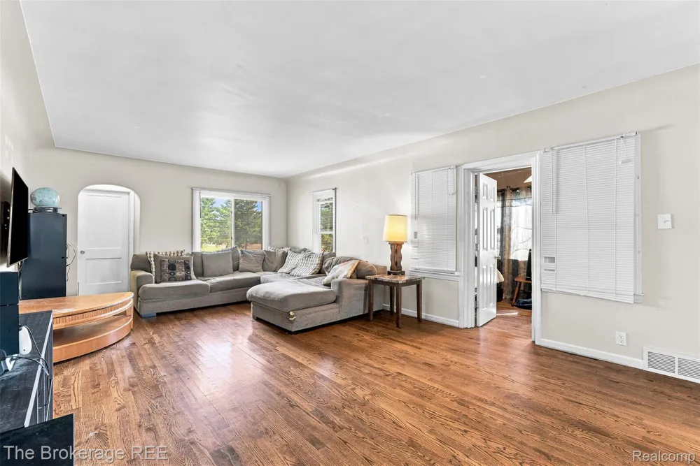9326 Orchard Court Richfield Township, MI 48423