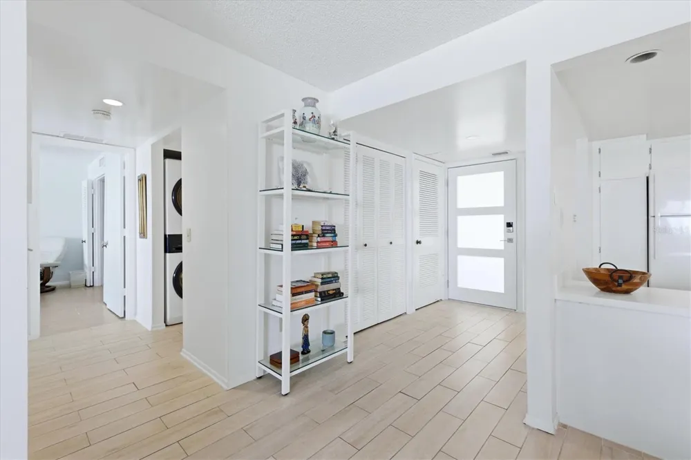 2089 GULF OF MEXICO DRIVE #G1-302 Longboat Key, FL 34228