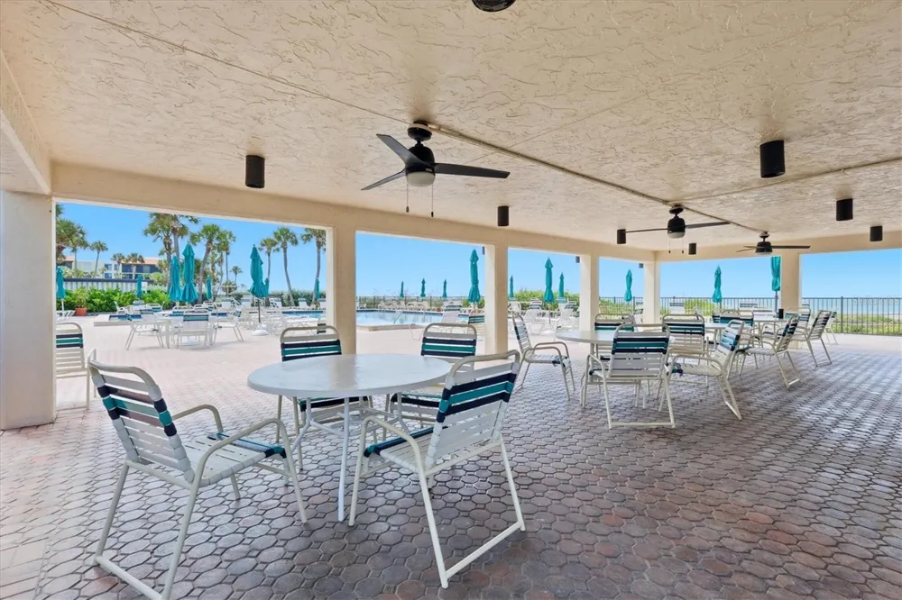 2089 GULF OF MEXICO DRIVE #G1-302 Longboat Key, FL 34228