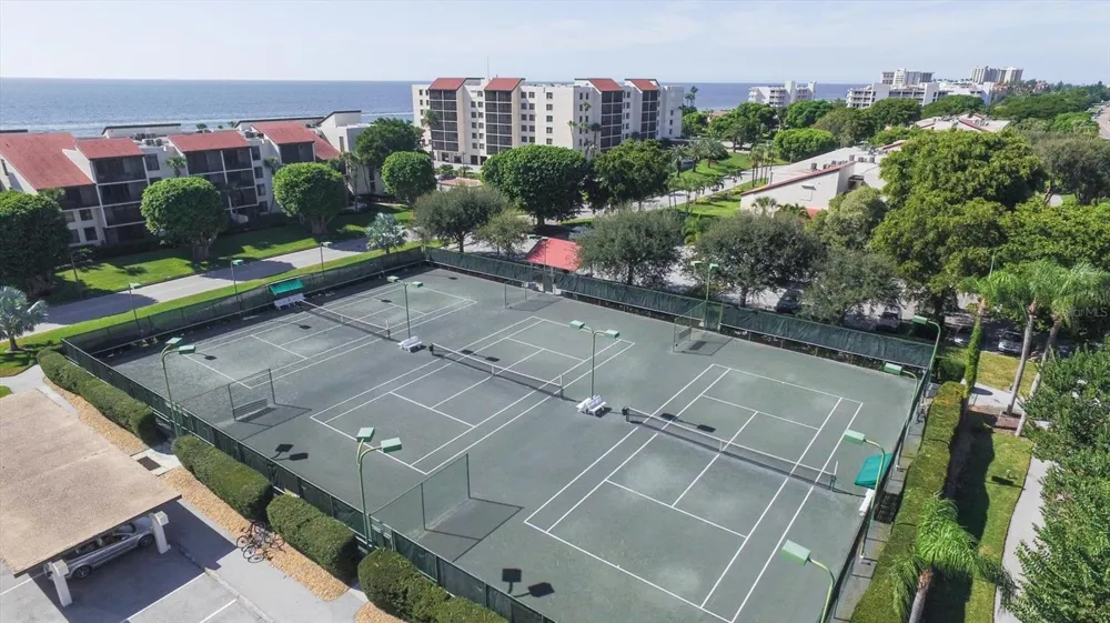 2089 GULF OF MEXICO DRIVE #G1-302 Longboat Key, FL 34228
