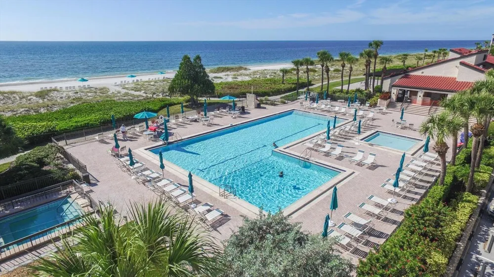 2089 GULF OF MEXICO DRIVE #G1-302 Longboat Key, FL 34228