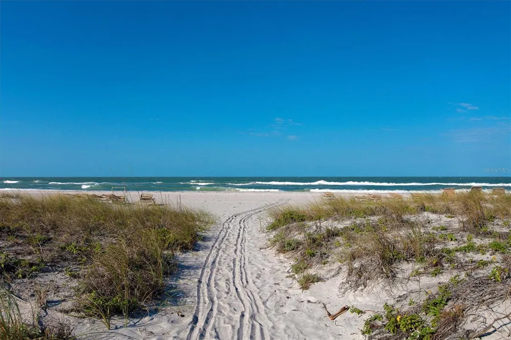 2089 GULF OF MEXICO DRIVE #G1-302 Longboat Key, FL 34228