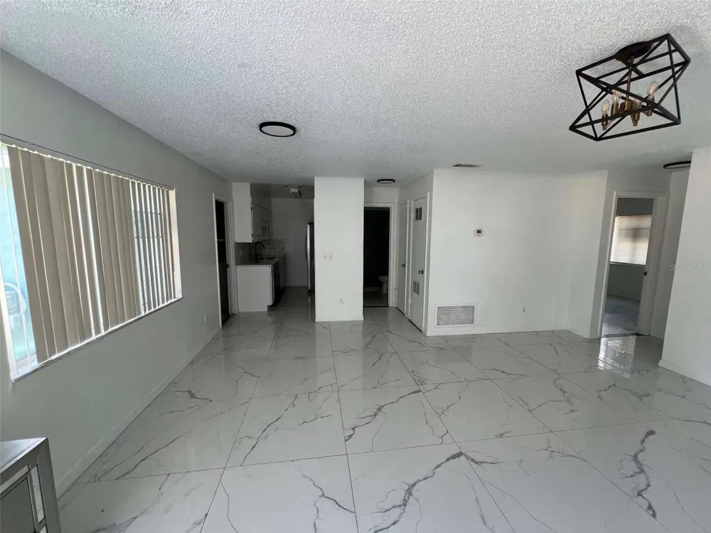 3188 SPLIT WILLOW DRIVE Orlando, FL 32808