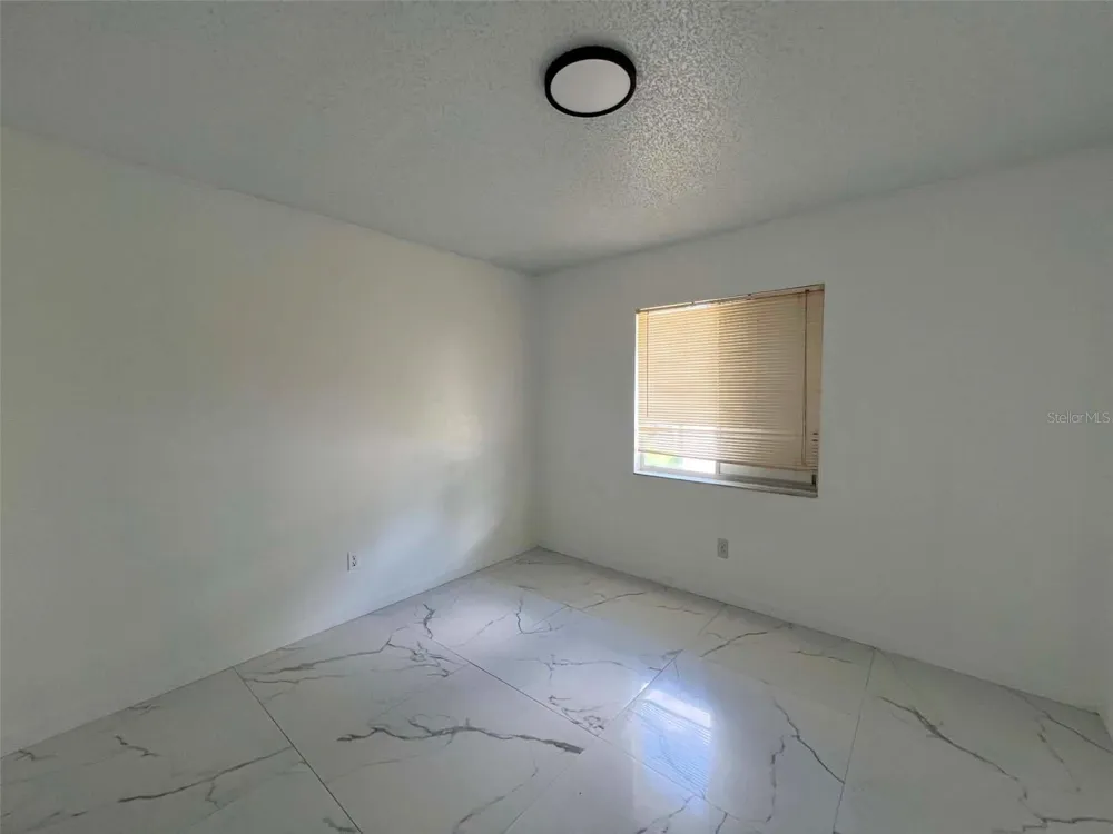 3188 SPLIT WILLOW DRIVE Orlando, FL 32808