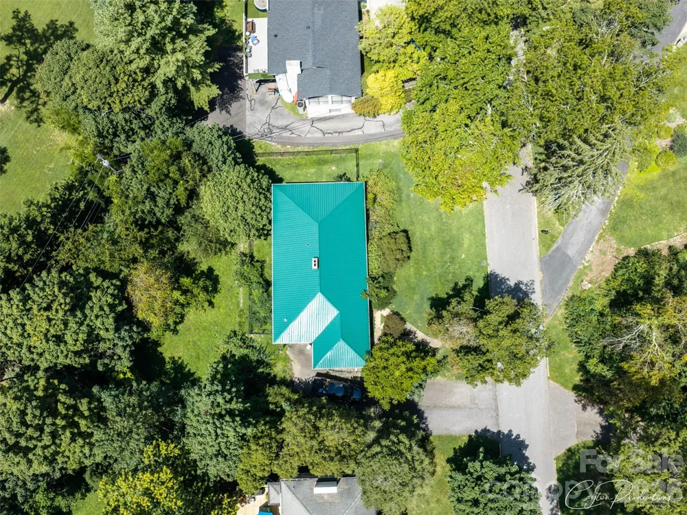 150 Stratford Road Asheville, NC 28804