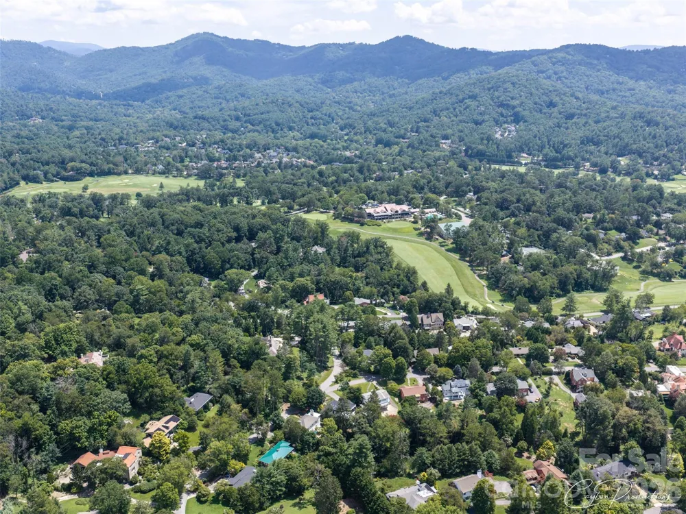 150 Stratford Road Asheville, NC 28804