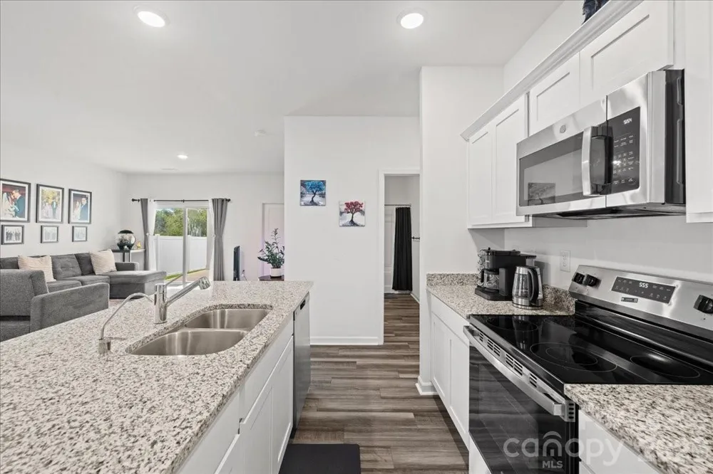 144 BABBLING BROOK DRIVE Clayton, NC 27520
