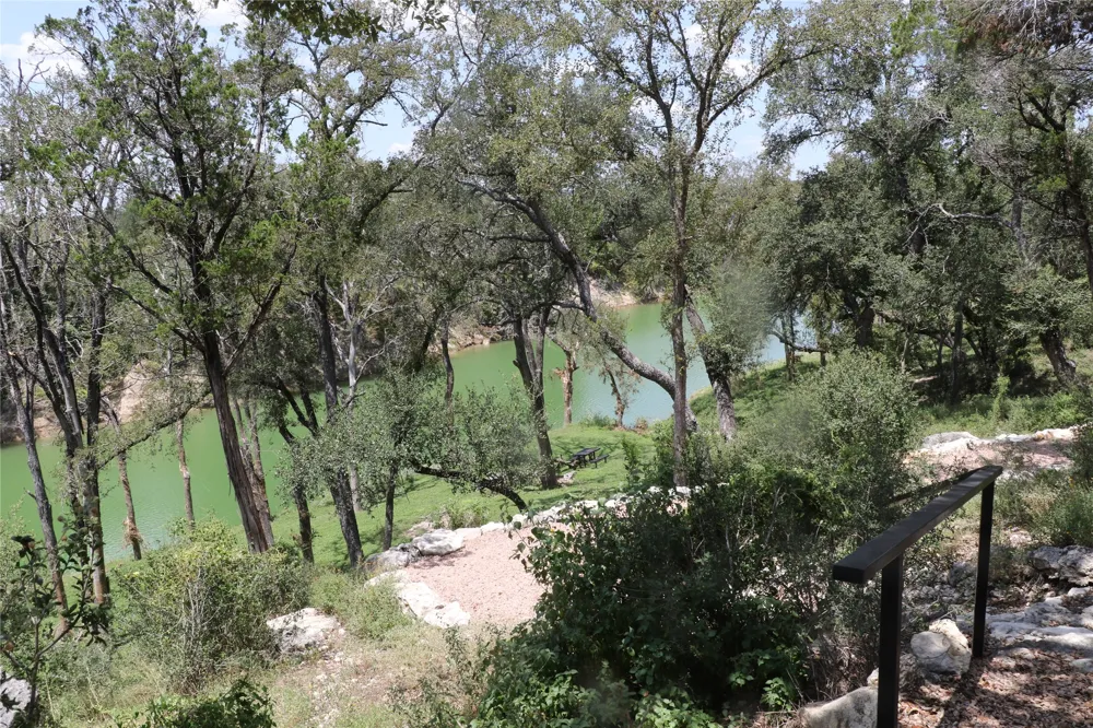 1610 Paradise Parkway Canyon Lake, TX 78133