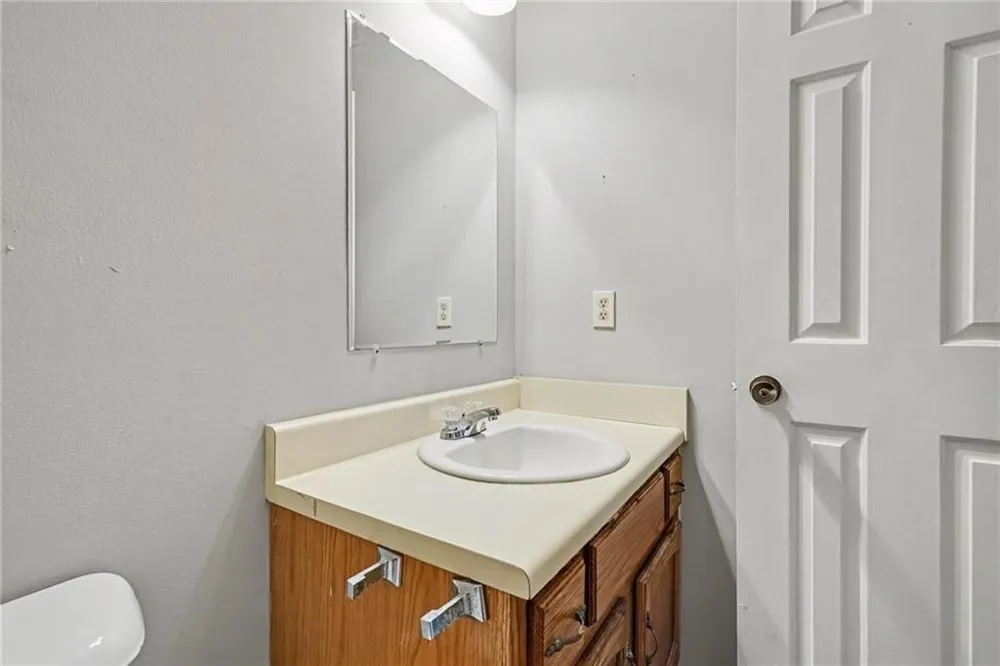 2058 Charter Lane Lithonia, GA 30058